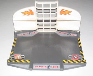 Playmobil Base Décor Stand Course Racing Grand Prix Karting NEW - Foto 1 di 1