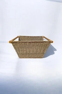 Large Wicker Storage Basket with Wooden Handles - Picture 1 of 6
