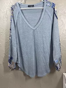 Camisa Womens Blue V-neck Top Size XL - Picture 1 of 5