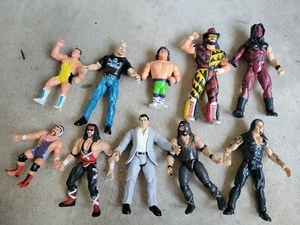 Wrestling Action Figure Mixed Lot of 10 WWF/WCW - Picture 1 of 12