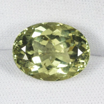 12,37 ct ULTRA CALIENTE RARO BRILLANTE AMARILLO VERDE APATITA NATURAL OVALADO Ver Vdo SY Foto 1 de 2
