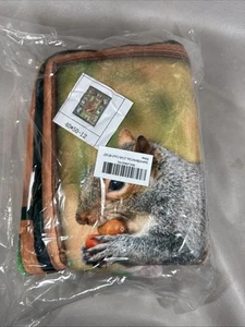 Squirrel Blanket Fleece Squirrel Gifts for Squirrel Lovers Cozy Throw Blanket C4 - Picture 1 of 4