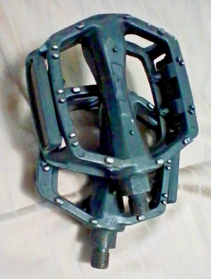 GT BMX BIKE PEDALS BLACK - Image 1 of 4