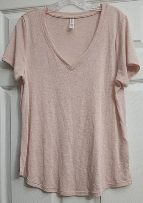 Athleta Breezy Tee Shirt Size Large Scoop Neck Short Sleeve Coral Athleisure  - Image 1 of 4