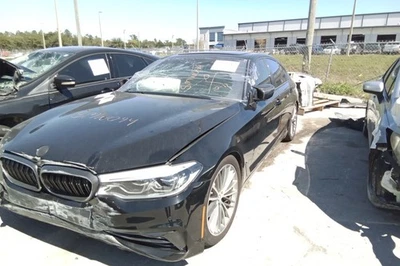 2017 BMW 540i Transmission OEM 130K Miles - LKQ402138765 - Image 1 of 4