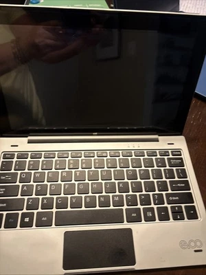 New EVOO TEV-C-116-1-BK, 11.6" ULTRA THIN LAPTOP 4GB RAM 32GB STORAGE WINDOWS 10 - Image 1 of 4