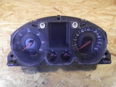 315653 Instrumentenkombination VW Passat B6 Variant (3C5) 3C0920870Q - Bild 1 von 4