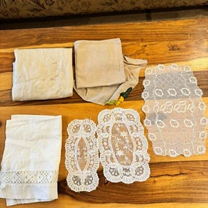 Lot Of 7 Antique Vintage Doilies & Tablecloth Linens - Picture 1 of 15