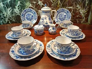 HUTSCHENREUTHER Maria Theresia ZWIEBELMUSTER, edles 21 tlg Kaffeeservice 6 Pers. - Bild 1 von 9