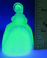 Boyd Art Glass Miniature Melissa Doll Pale Vaseline Uranium Fluoresces 1998-2003