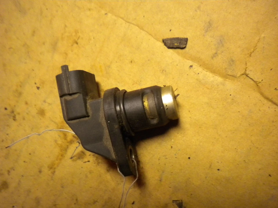 Mercedes Benz CLK 500 2005 motor árbol de levas eje de leva parachoques sensor de posición Foto 1 de 1