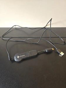 Google Chromecast 1st Generation Streaming Stick HDMI - Picture 1 of 6