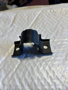 NOS GM Camaro Firebird Front Sway Bar Bracket 1973-1991   406887 - Bild 1 von 10