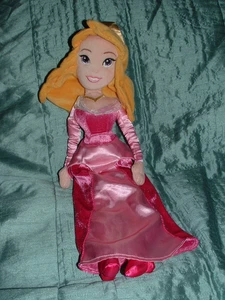 MUÑECA DE PELUCHE PRINCESA AURORA 20" TIENDA DISNEY PELUCHE BELLEZA DURMIENTE.(GG) - Imagen 1 de 9