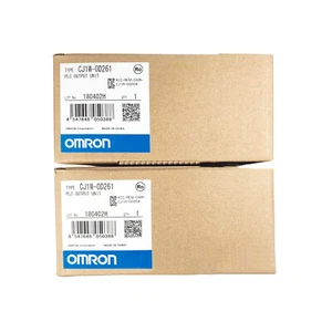 OMRON CJ1W-OD261 modulo PLC - Foto 1 di 6