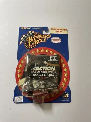 Winners Circle Autographed Hood Nascar Kevin Harvick 29 ET Diecast 1/64 Car - Image 1 of 2