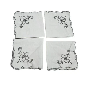 Vintage Set Of 4 Embroidered Linen Napkins With Floral Design MCM Off White Gray - Imagen 1 de 6