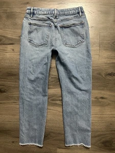 GOOD AMERICAN Good Girlfriend ausgefranster roher Saum Crop Jeans blau 942 Größe 6/28 - Bild 1 von 6