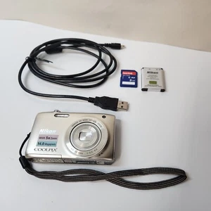Nikon Coolpix S3100 Digital Camera 14.0 MP + Complete Tested Great Slightly Used - Picture 1 of 11