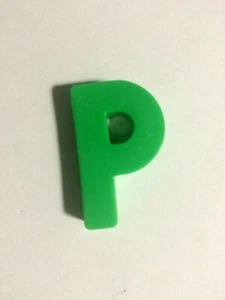 Vintage Fisher Price Magnetic Alphabet Letter P School House Desk Replacement - Picture 1 of 1