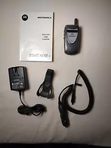 Motorola V60s Flip Phone w/manual & accessories - working - Picture 1 of 13