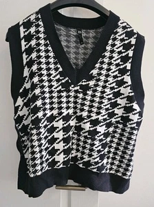 TAKING SHAPE Teri Houndstooth VestPlus Size 20 BNWOT - Picture 1 of 5