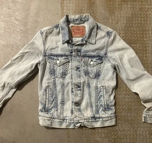 Levi's Womens Cone Mills Denim Trucker Jean Jacket Light Wash XS Surf Love - Picture 1 of 11