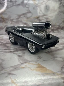 2000 Funline Muscle Machines ‘70 Plymouth Cuda Black 1:64 Scale Diecast - Picture 1 of 5