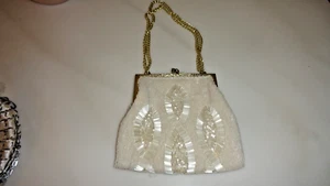 Vintage La Regale White Glass Beaded Evening Bag Gold Toned Chain Strap Purse - Picture 1 of 8
