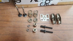 Honda camina detrás del cortacésped HRM215 Rockers & Valves 14431-ZE1-000 14711-ZG9-810 - Imagen 1 de 8