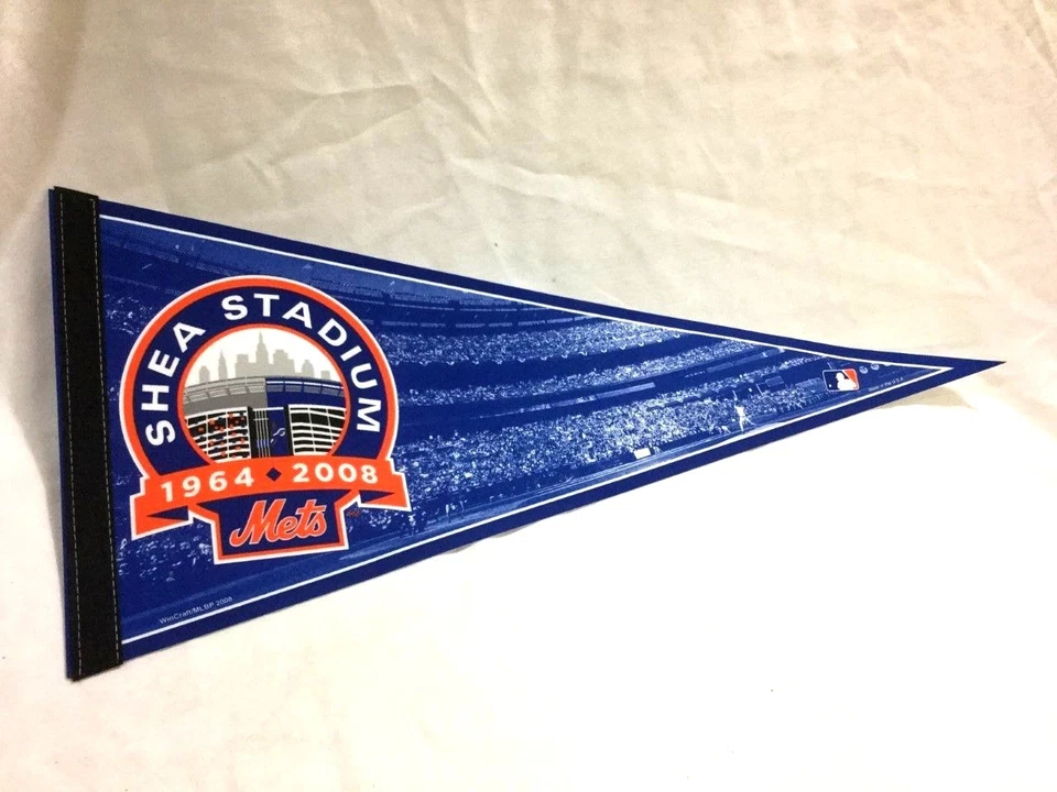  1964 to 2008 New York Mets Shea Stadium Final Season Pennant FREESHIP - Image 1 of 1