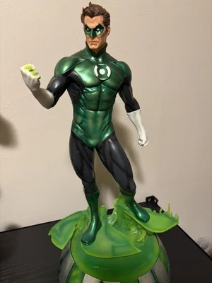 Figura SIDESHOW Regular LINTERNA VERDE Hal Jordan FORMATO PREMIUM Escala 1:4 #106 Foto 1 de 4