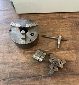 CUSHMAN 3 JAW 6-1/4'' LATHE CHUCK 3506 AND KEY USA 2-1/4 X 8TPI South Bend 10 - Picture 1 of 12