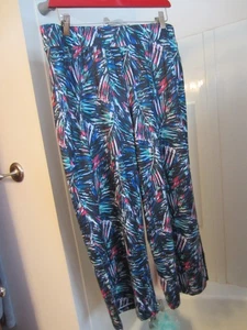 NWOT women's pullon stretch crop pants Kate & Mallory Size L multi-colors - Picture 1 of 11