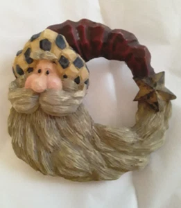 Boyds Bears & Friends Carvers Choice Pin: Santa Quick as a Flash (1998) - Picture 1 of 2