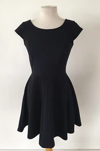 Snap Black And Blue Leopard Print Size Medium - Picture 1 of 5