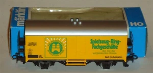 MÄRKLIN HO, VAGÓN FRIGORÍFICO EXCELENTE "SPIELZEUG-RINGFACHGESCHÄFTE", CON CAJA - Picture 1 of 3