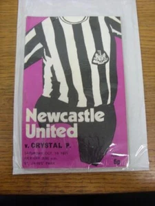 16/10/1971 Newcastle United v Crystal Palace . All UK orders have FREE shipping - Picture 1 of 1