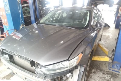 2013 Ford Fusion Automatic Transmission OEM 145K Miles - LKQ434493707 - Image 1 of 3