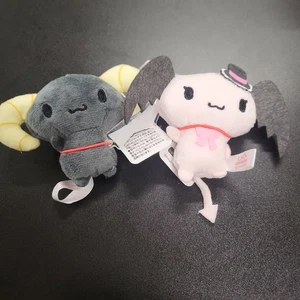 2-Piece Set Lloromannic Carabiner Mini Mascot  7.5cm-9cm Cherry & Berry Japan - Picture 1 of 1