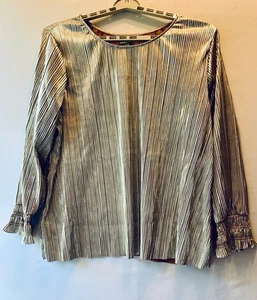 Ava & Viv Women's Top 4X Silver Metallic Pleated Ruffle Sleeve - Picture 1 of 11