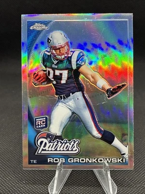 2010 Topps Chrome Refractor Rob Gronkowski #C112 Rookie New Enland Patriots - Image 1 of 3