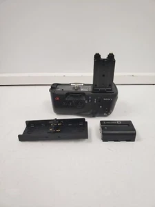 (72980-6) Poignée verticale Sony VG-C77AM - Pour A77 - Photo 1 sur 11