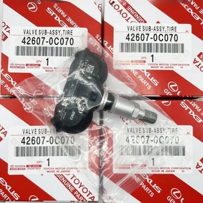 4X Genuine 42607-0C070 TPMS Tire Pressure Sensors For Toyota Sienna Tundra Foto 1 de 4