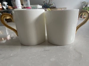 Coalport Demitasse Tassen weiß mit Goldrand Tee Espresso oder Kaffee 2er Set - Bild 1 von 3