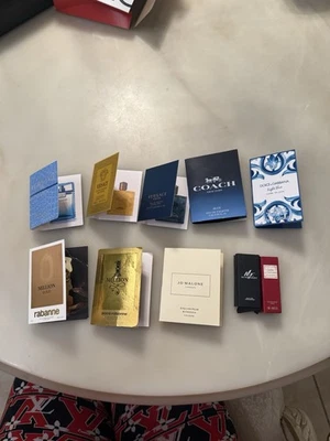 Juego de muestra de perfume para hombre - Lote de muestra de perfume de diseñador x 10 frascos surtidos Foto 1 de 4