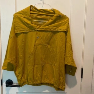 Neon Buddha.  Wasserfallausschnitt.  3/4 Arm.  Größe M. - Bild 1 von 5