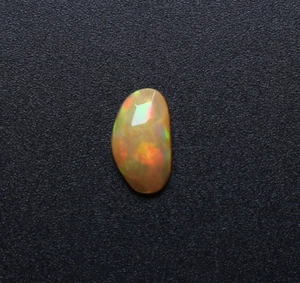 Opal Edelstein natürlicher äthiopischer Opal Rosenschliff facettierte Cabs lose Scheibe 13 x 7 mm - Bild 1 von 8