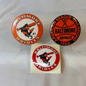 1960's Baltimore Orioles Button Pins & Sticker Baltimore Baseball - Picture 1 of 12