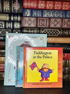 Lot of books on Paddington Bear - Foto 1 di 4